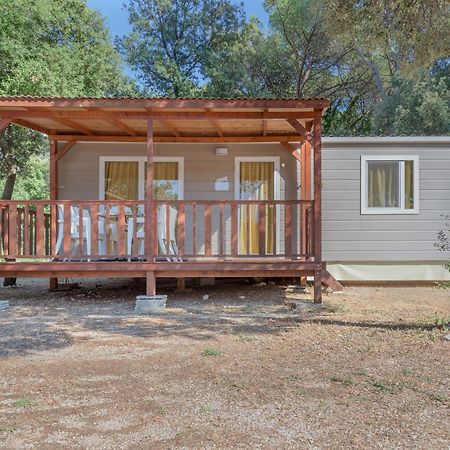 Mobile Homes Camping Biograd บีโอกราดนาโมรู ภายนอก รูปภาพ