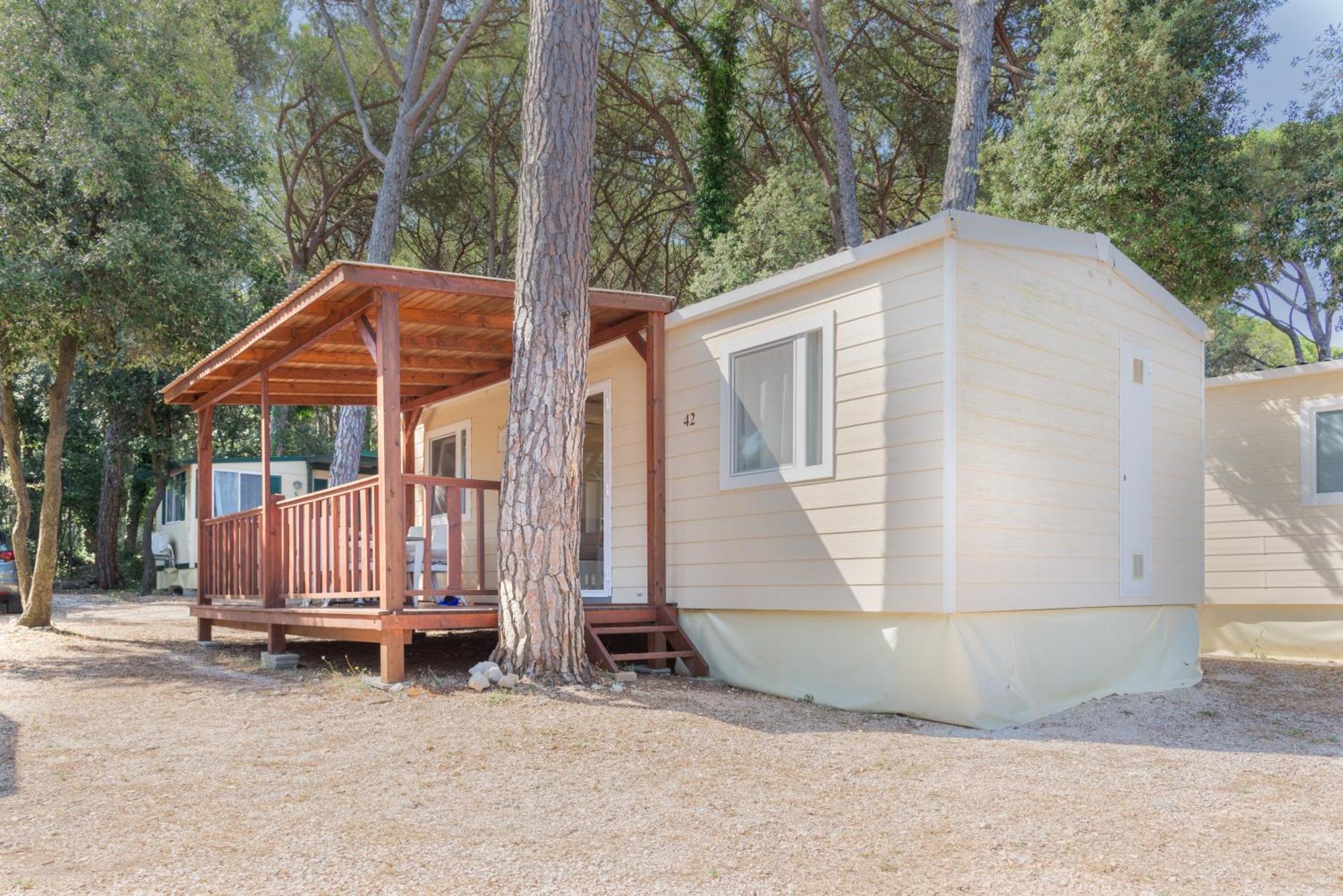 Mobile Homes Camping Biograd บีโอกราดนาโมรู ภายนอก รูปภาพ